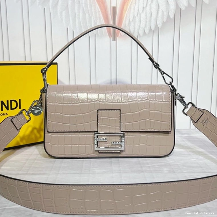 Vintage HOT In Tiffany Fendi Crocodile Khaki Baguette Bag Leather Medium 0802